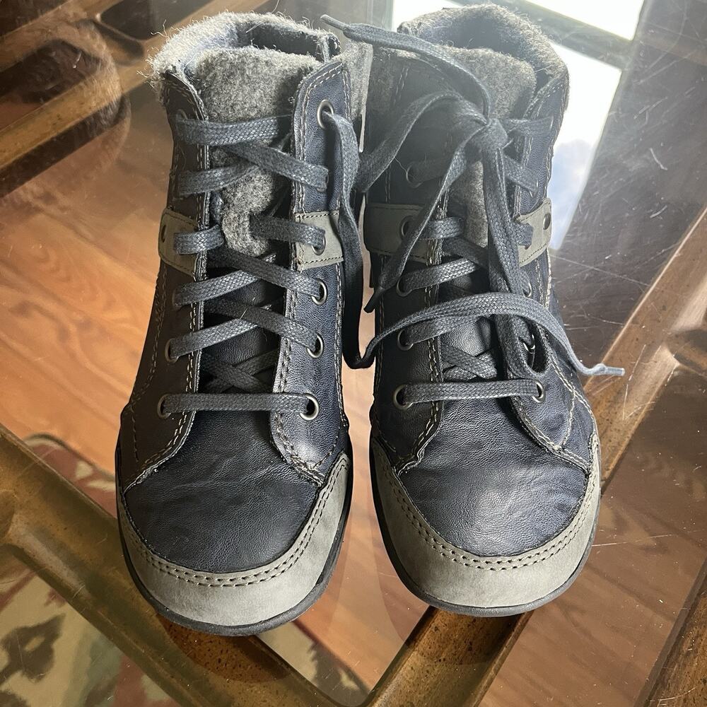 Women’s Earth Origins Rapid Ricky Boot 6.5 Navy Blue Vegan Fleece Indie Grunge